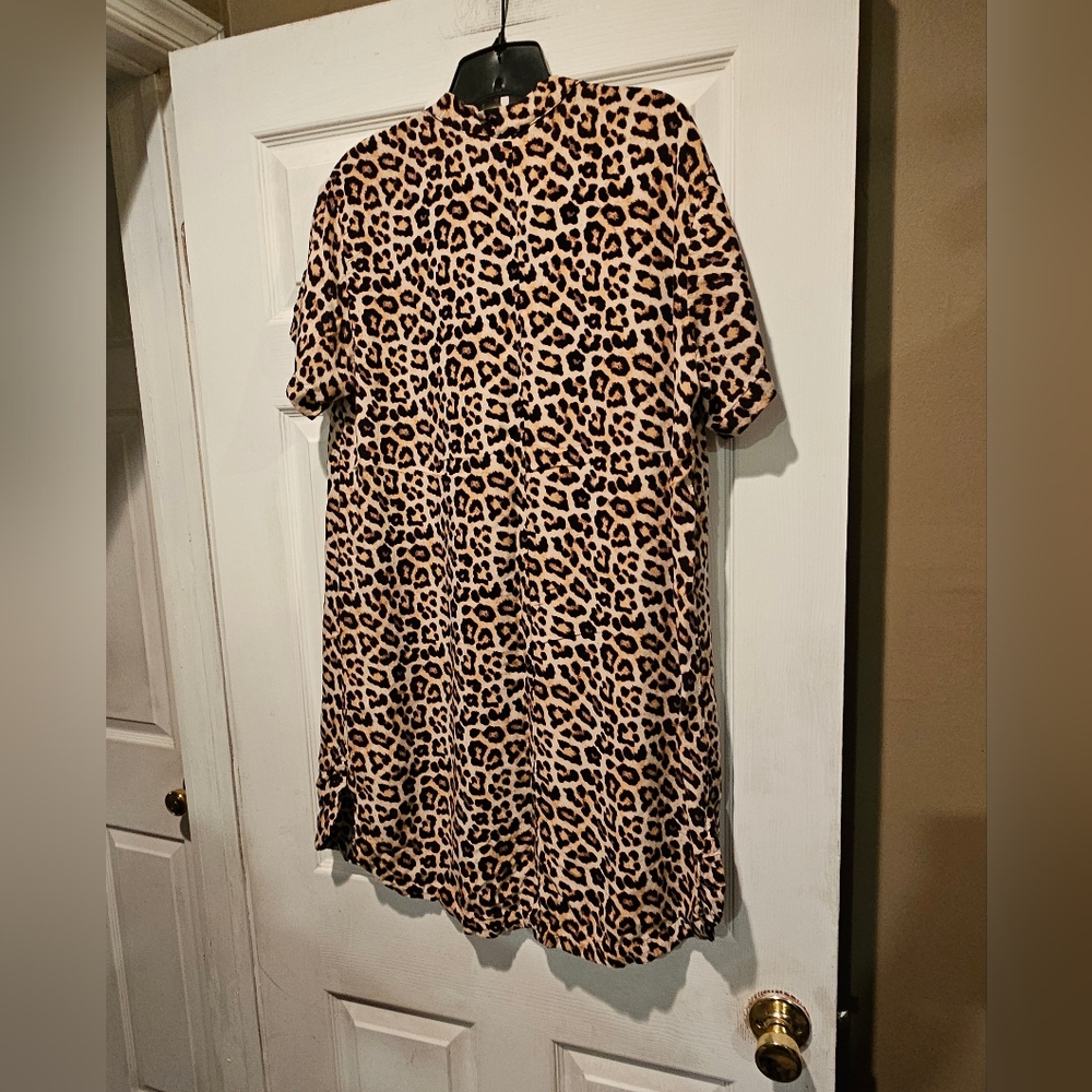 H&M SHIRT DRESS - Picture 2 of 2